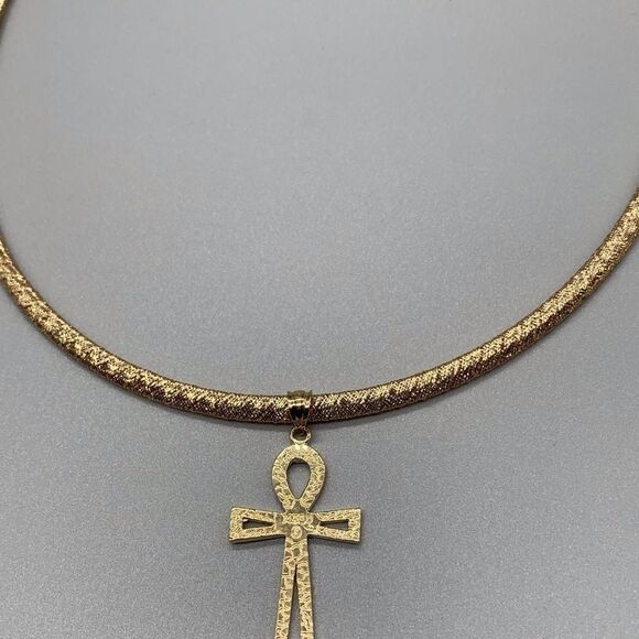 14k gold mesh necklace and Egyptian Cross - Picture 4 of 11
